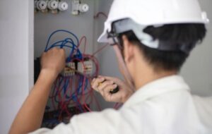 Can An Electrician Be Helpful in Upgrading Switchboards?