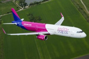 ¿Cómo contactar con WizzAir en español?