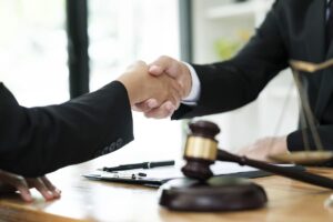 How to Choose the Right Arbitration Firm in Dubai: 10 Things You Must Know