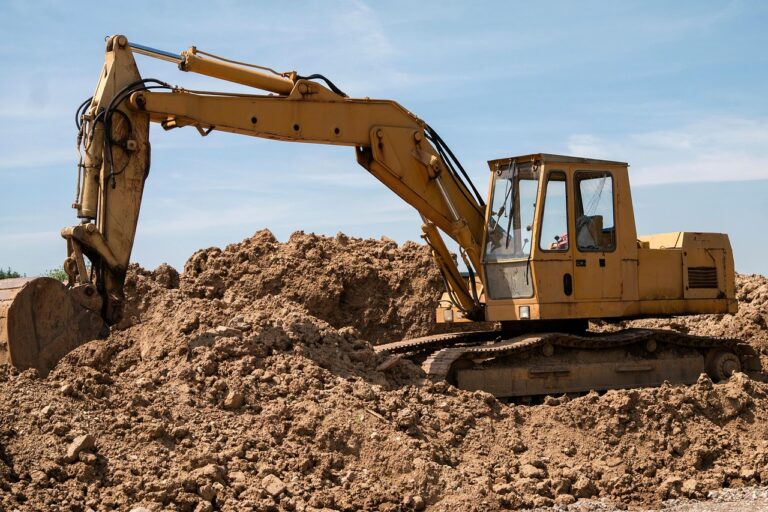 Choosing Your Perfect Excavator Hire: An In-depth Guide for Businesses