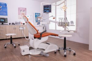 Choosing the Right Dental Equipment for Your Practice