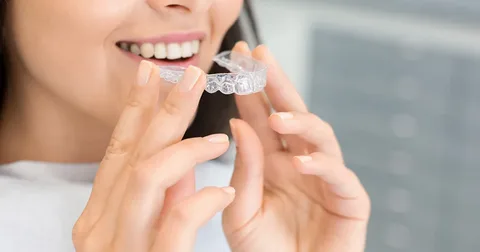 Why Invisible Teeth Aligners Are a Modern Investment in Smile Confidence
