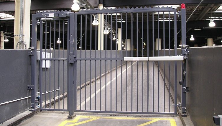 How to Choose a Reliable Boom Gate Installer