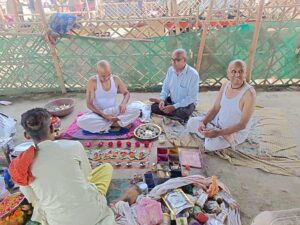 Honouring a Loved One’s Memory Through Sacred Rituals in Varanasi